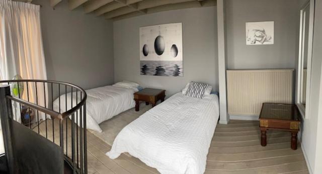 Duplex Dernier Etage Avec Terasse A Deux Pas De La Grand Place Брюссель Екстер'єр фото